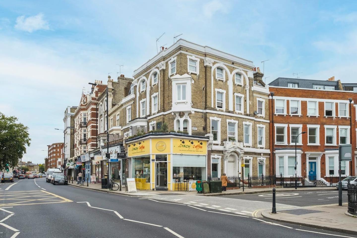 Three Bedroom 3 Bathroom In Kensington