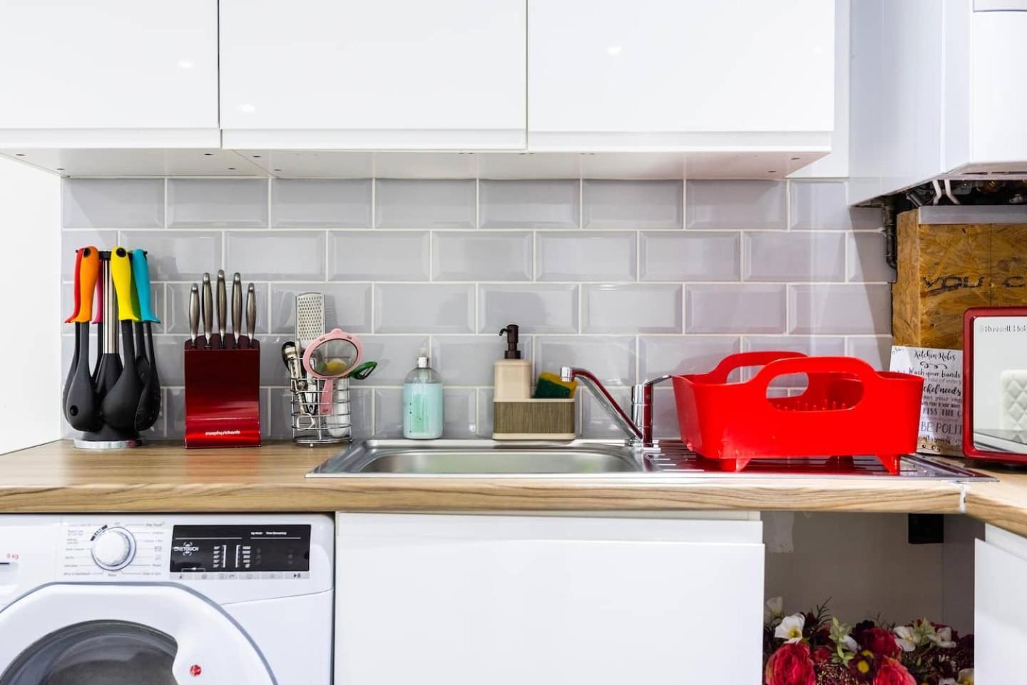Three Bedroom 3 Bathroom In Kensington