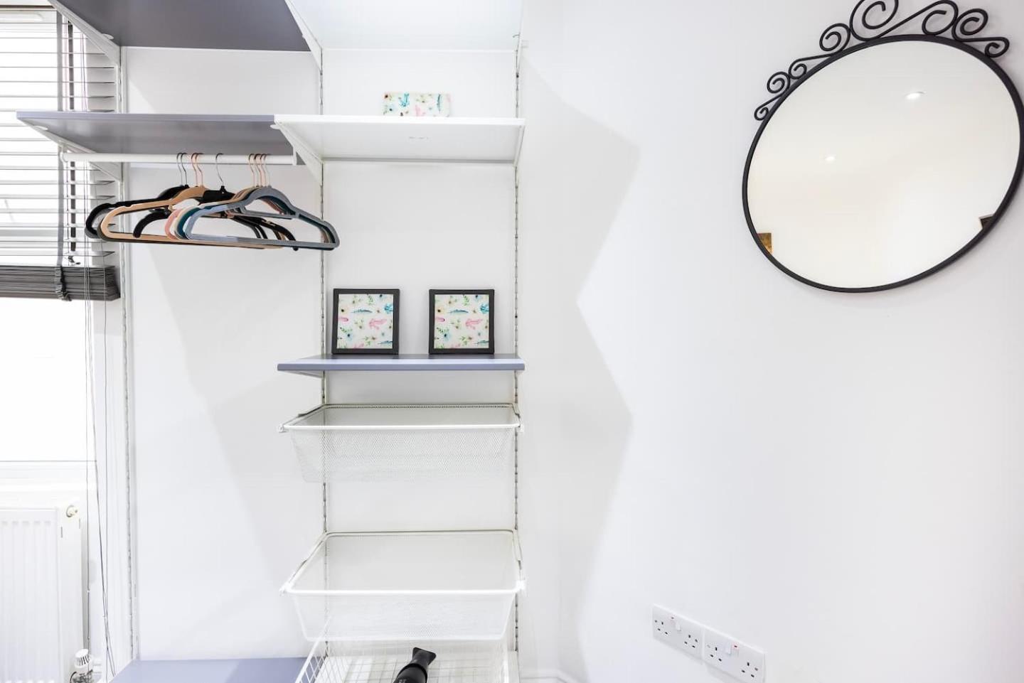 Three Bedroom 3 Bathroom In Kensington