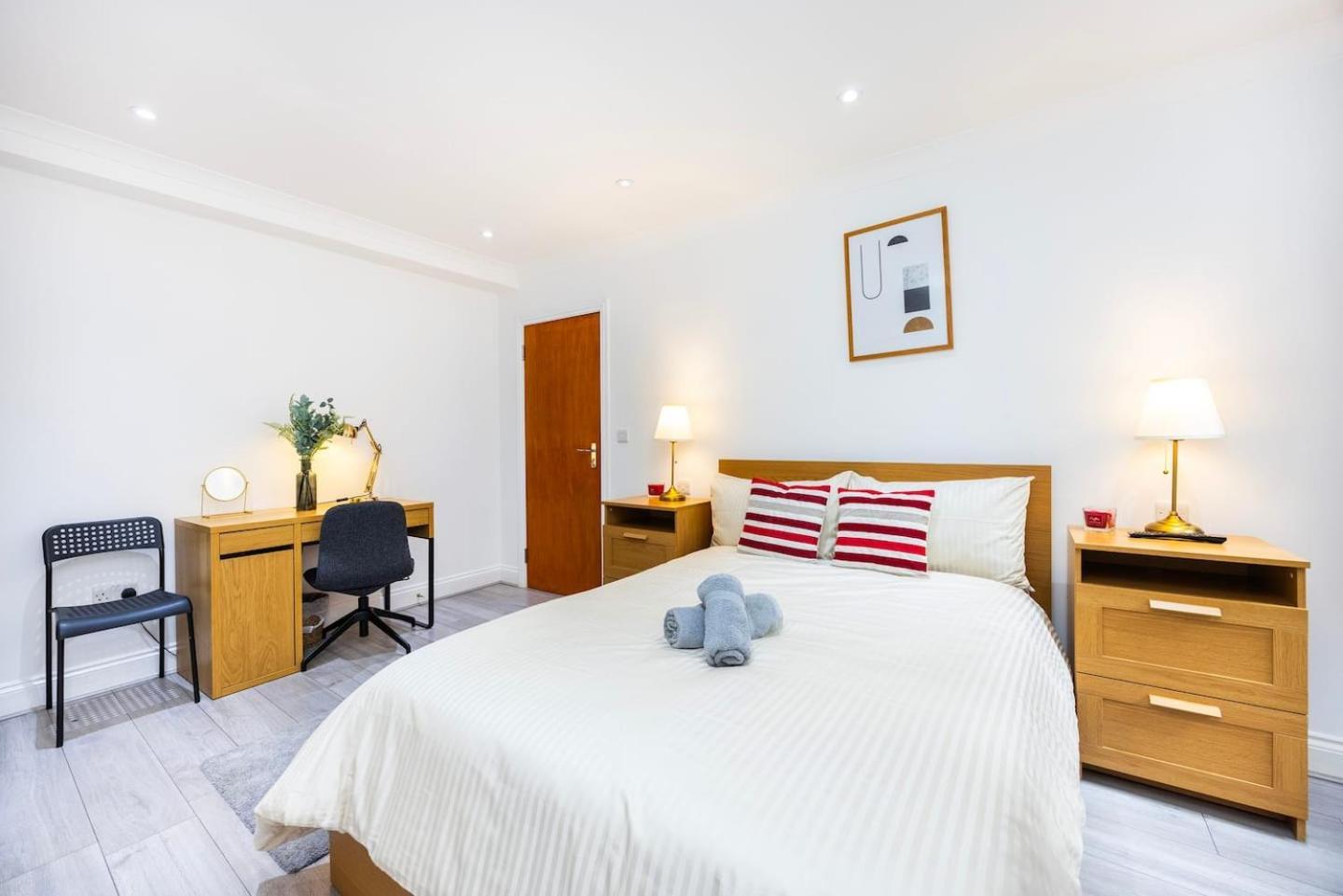 Apartment Three Bedroom 3 Bathroom In Kensington